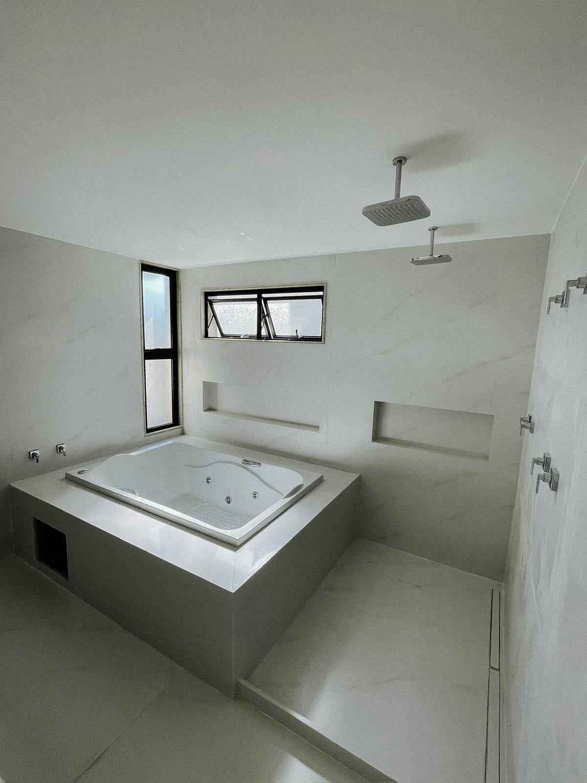 Квартира, 4521 м², 1 088 829$ — FAKTOR